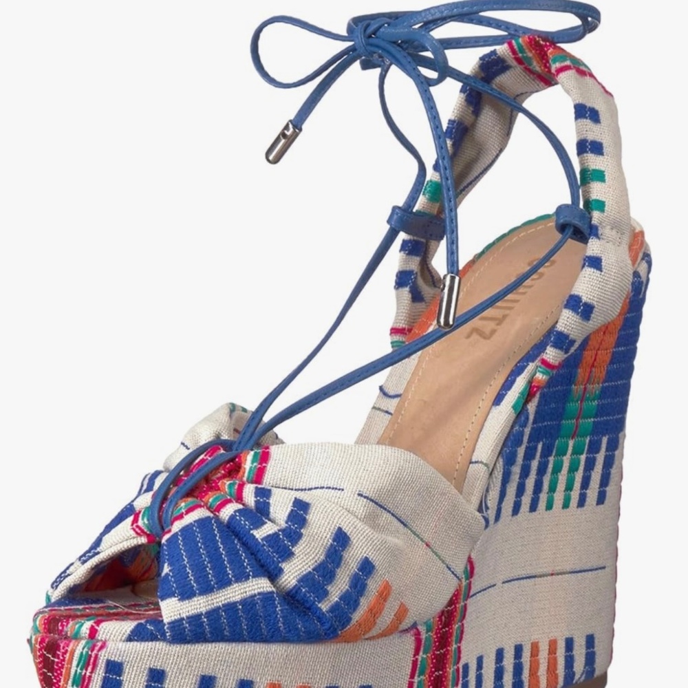 Pre-Owned Women's Schutz Wedge Sandal with wedge heel  colorful Woven fabric -cp